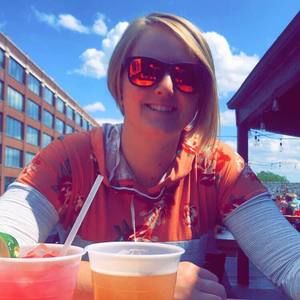 Meet your Posher, Deanna